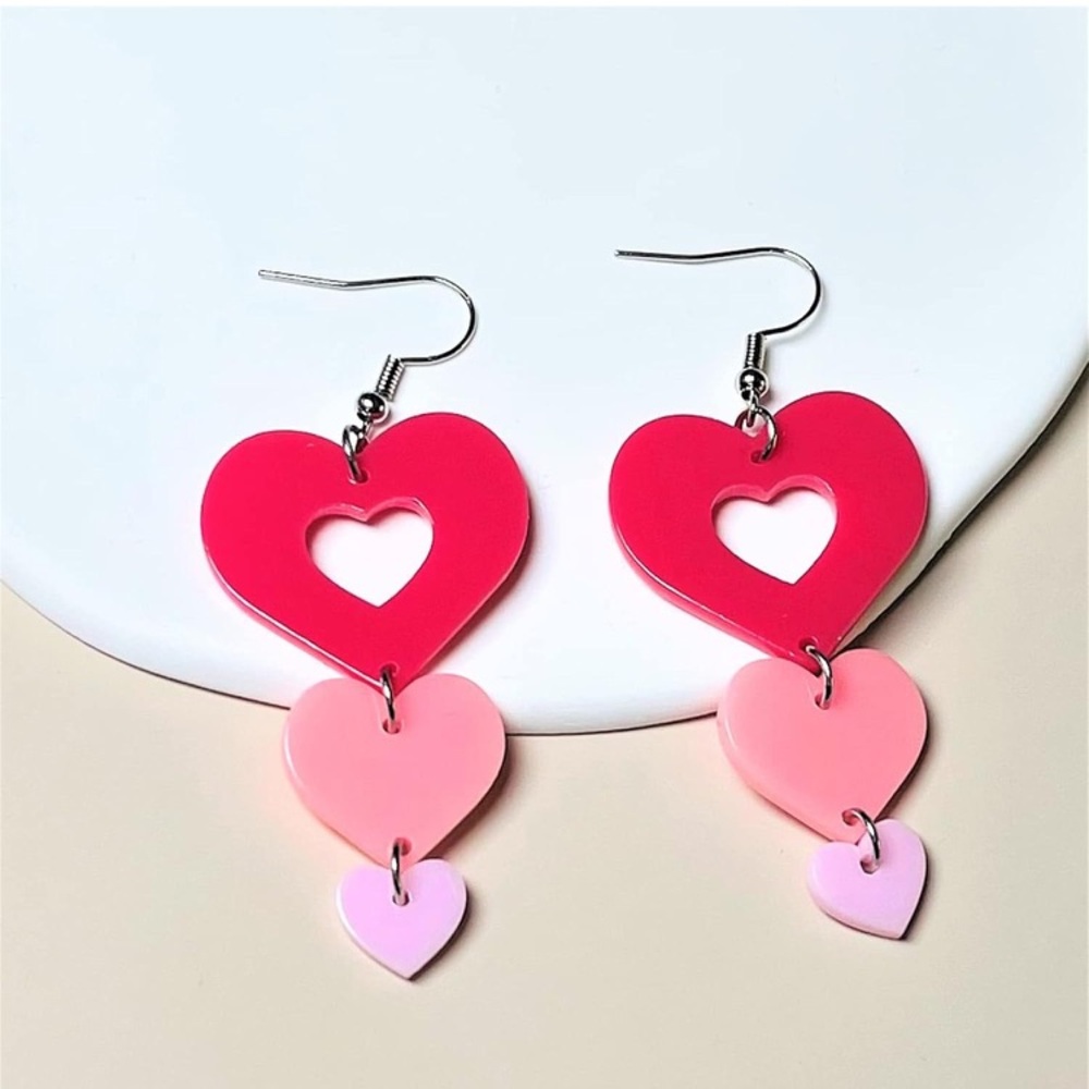 Heart Earrings! NWT
